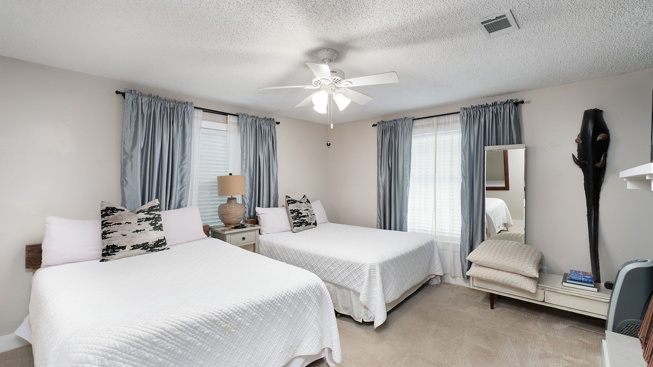 Photo of Bedroom in Seagrove Beach