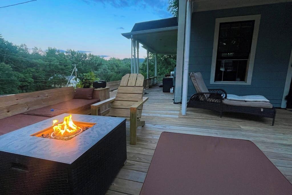 Photo of Patio Balcony in Waterbury