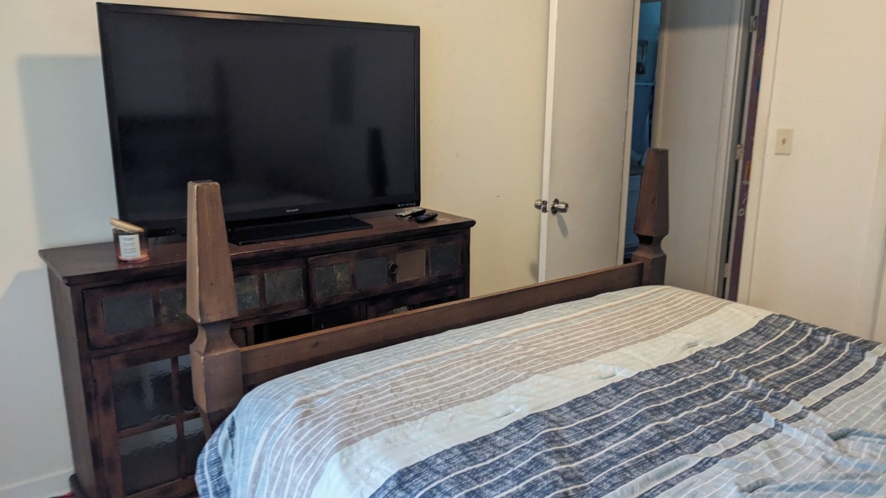 Photo of Bedroom in Brent