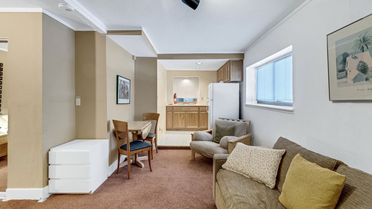 Photo of Livingroom in Bear Valley