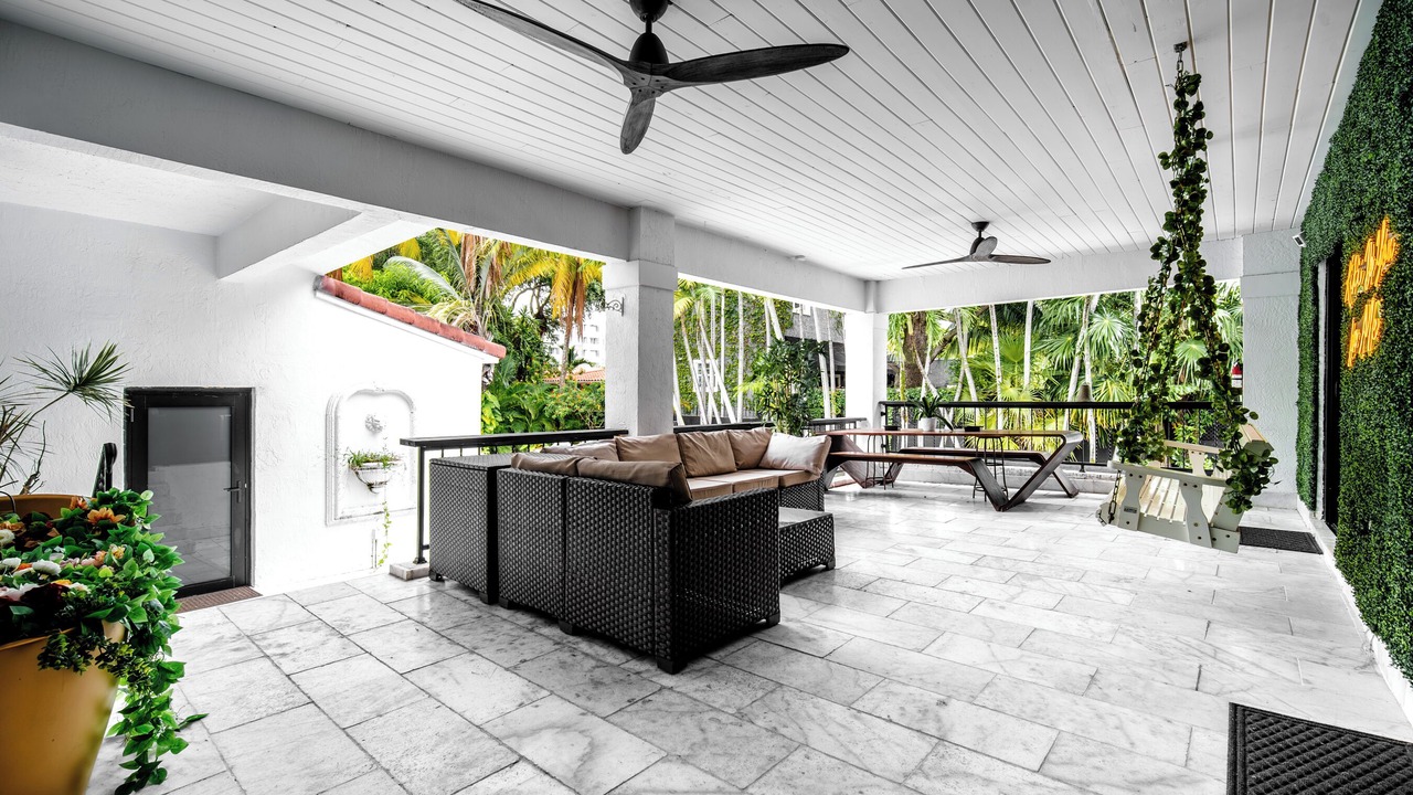 Photo of Patio Balcony in East Little Havana