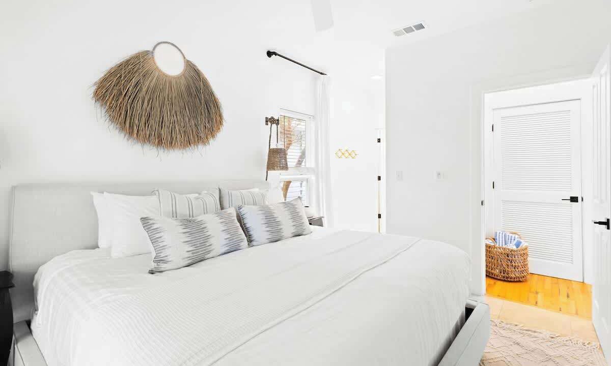 Photo of Bedroom in Seacrest