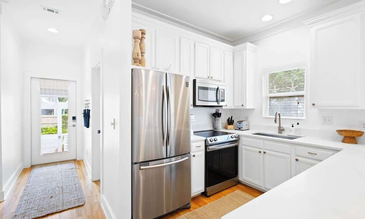 Photo of Kitchen in Seacrest