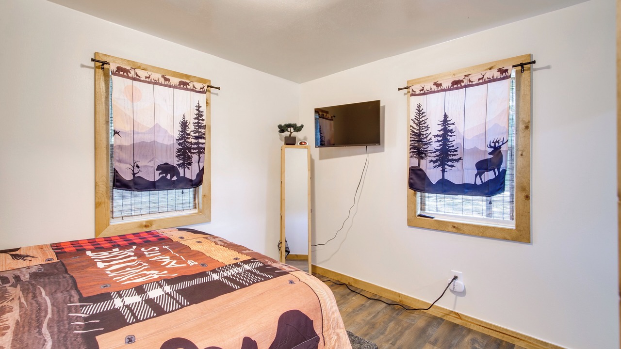 Photo of Bedroom in Chiloquin