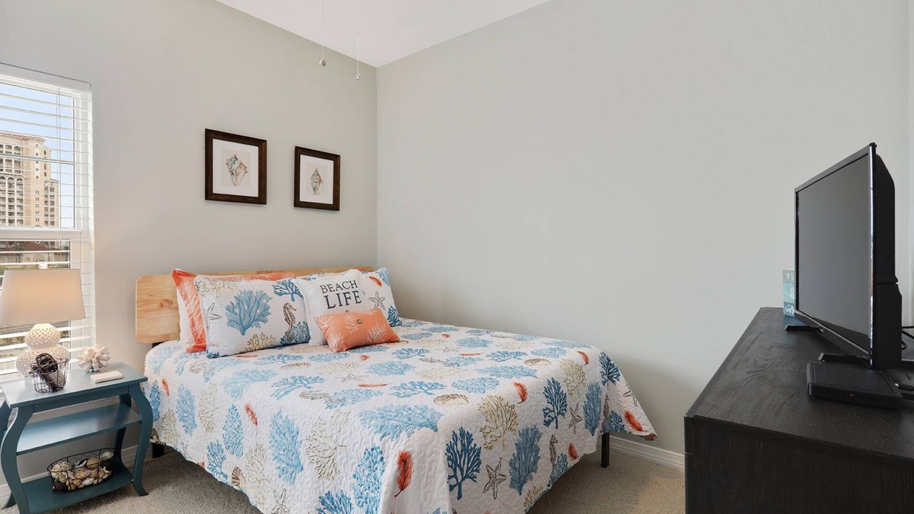 Photo of Bedroom in Ono Island