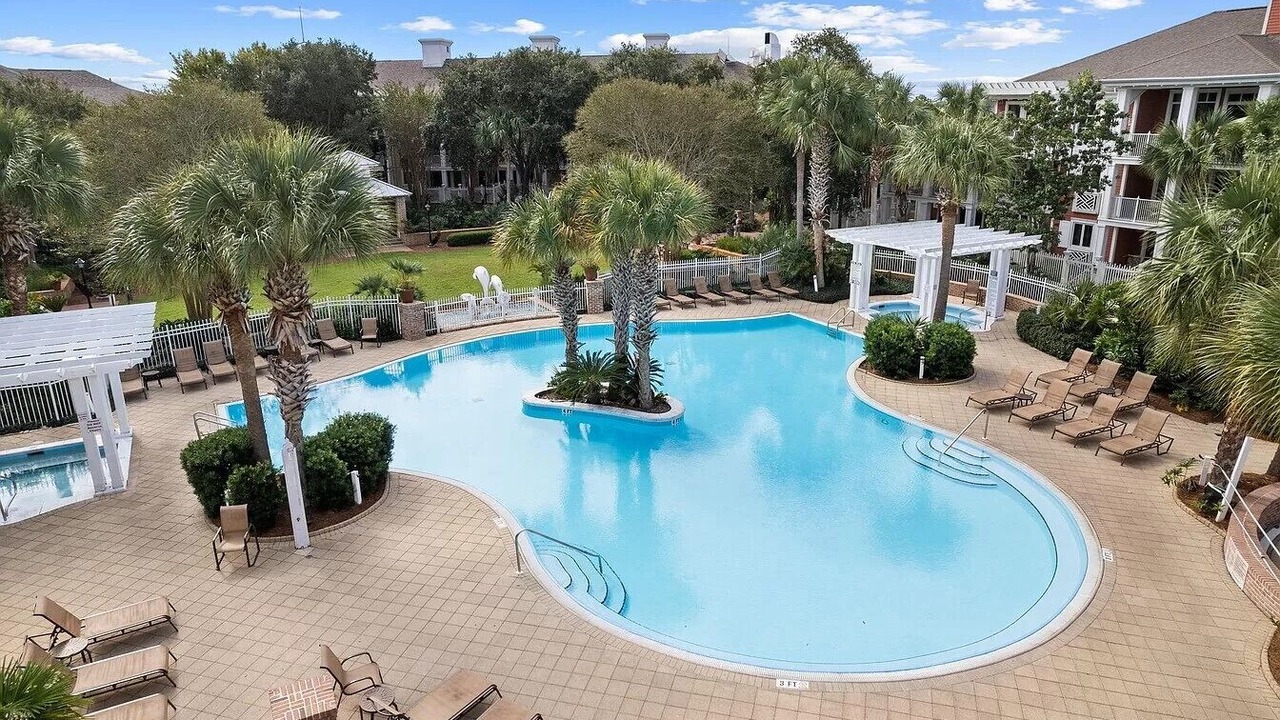 Photo of Outdoor in Baytowne Wharf