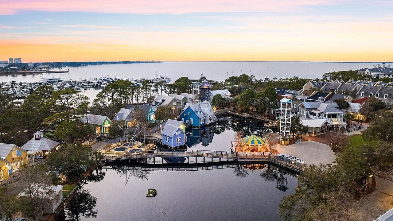 Photo of Outdoor in Baytowne Wharf