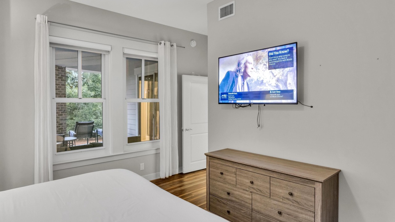 Photo of Bedroom in Baytowne Wharf