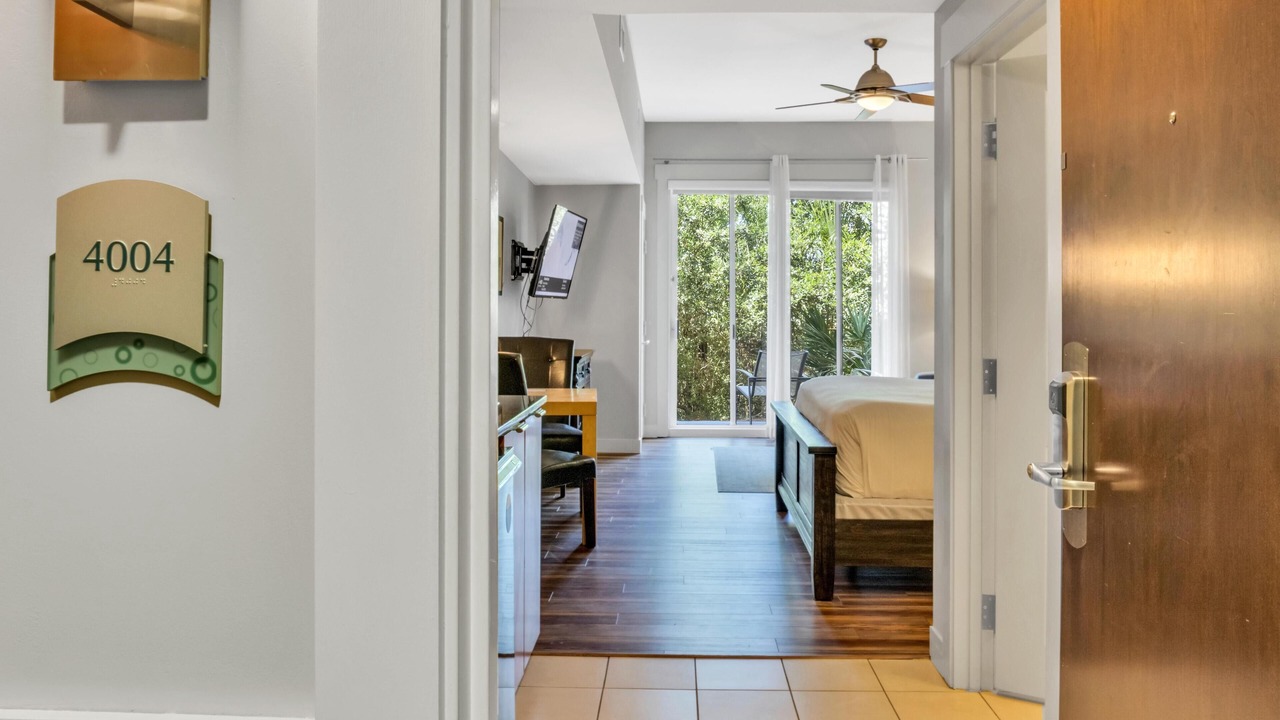 Photo of Bedroom in Baytowne Wharf