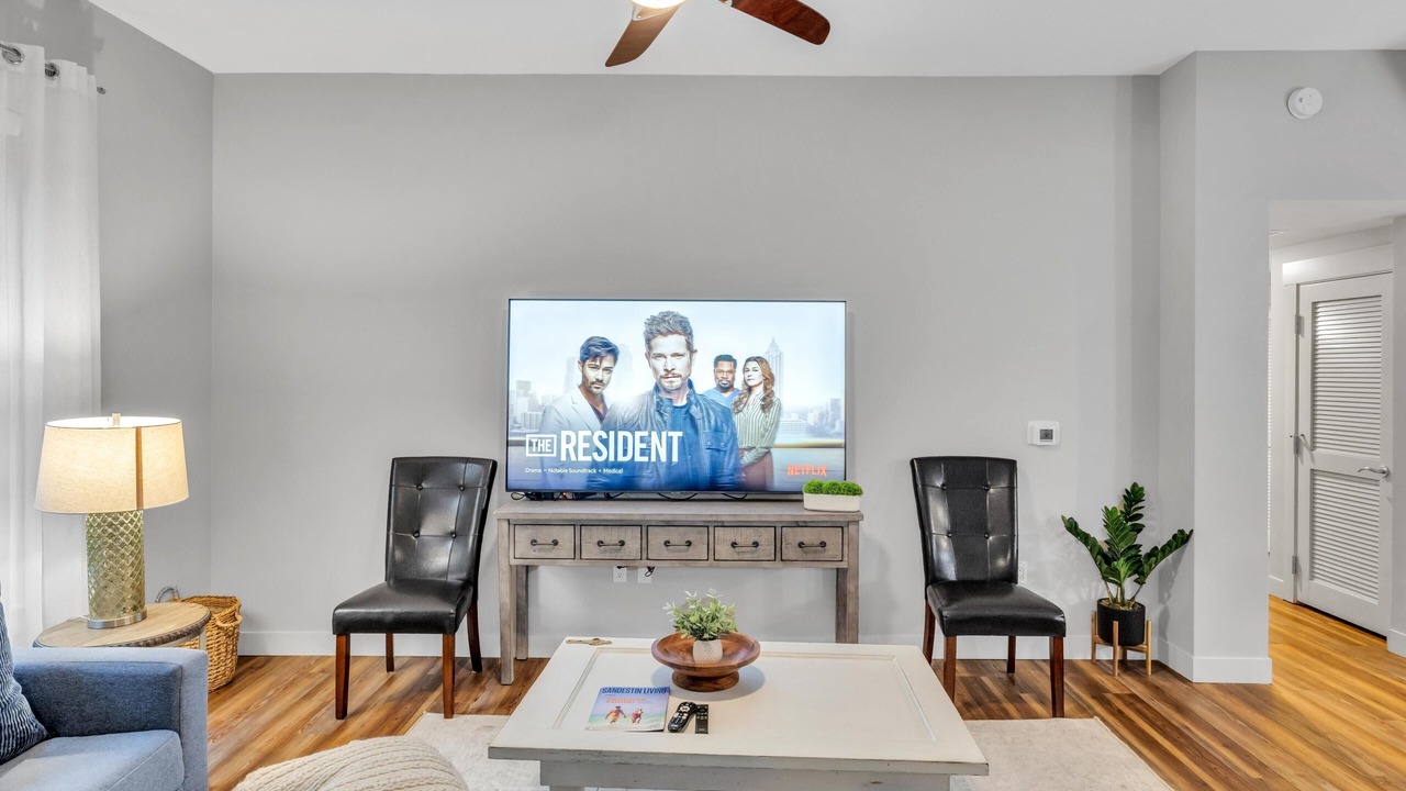 Photo of Livingroom in Baytowne Wharf