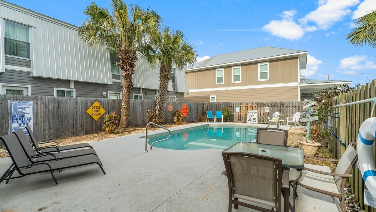Photo of Outdoor in Silver Sands Beach