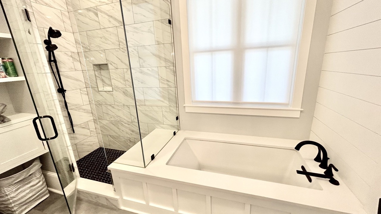 Photo of Bathroom in Sunnyside