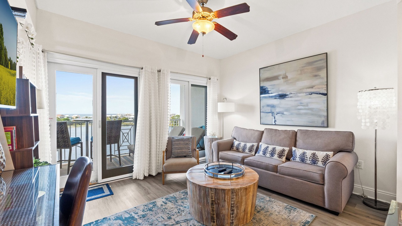 Photo of Livingroom in Sunnyside