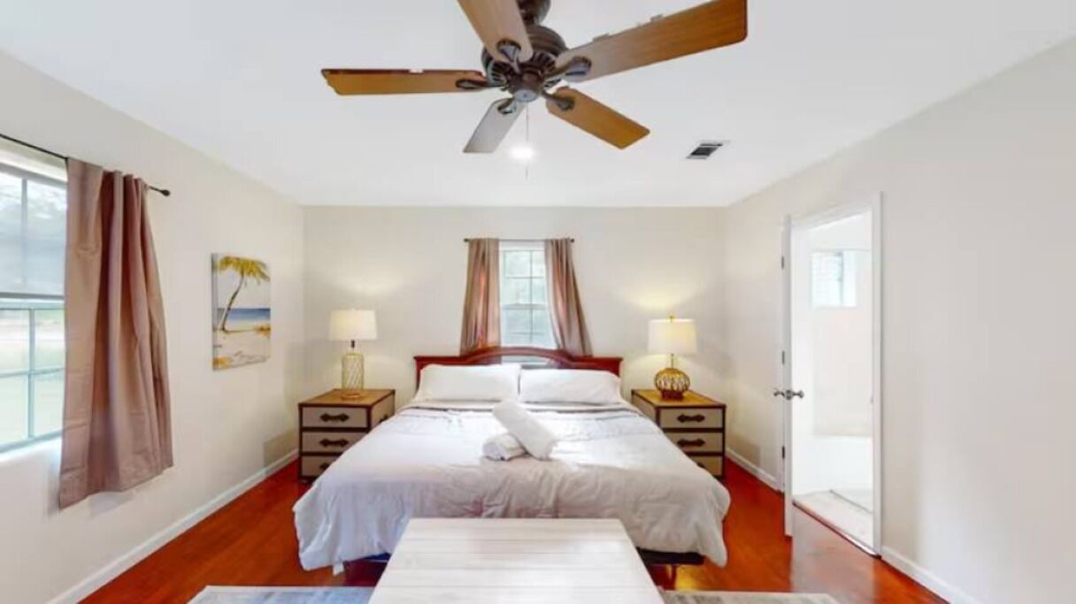Photo of Bedroom in Ono Island