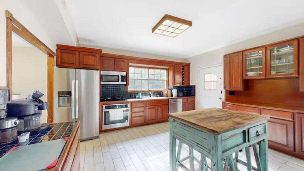 Photo of Kitchen in Ono Island