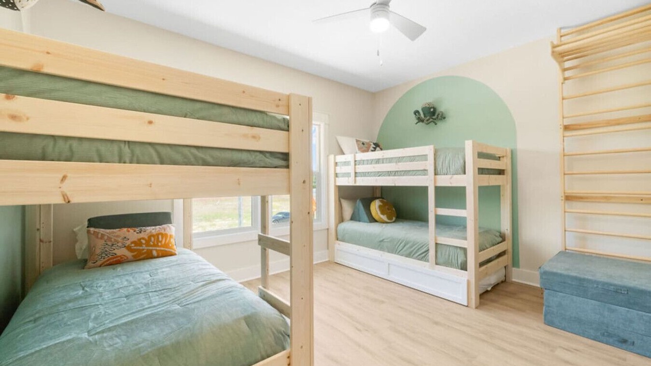 Photo of Bedroom in Laguna Beach