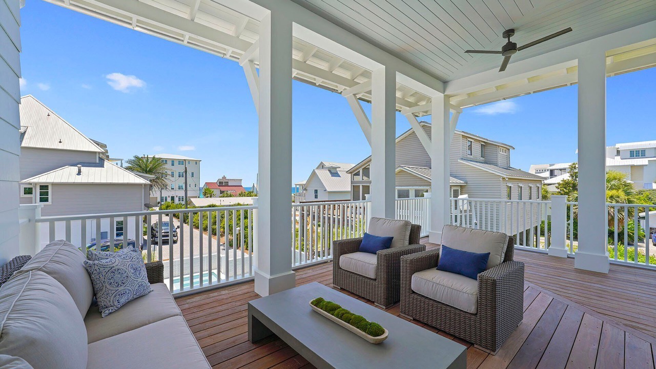 Photo of Patio Balcony in Inlet Beach