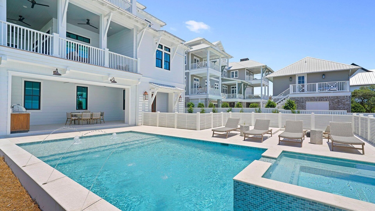 Photo of Patio Balcony in Inlet Beach