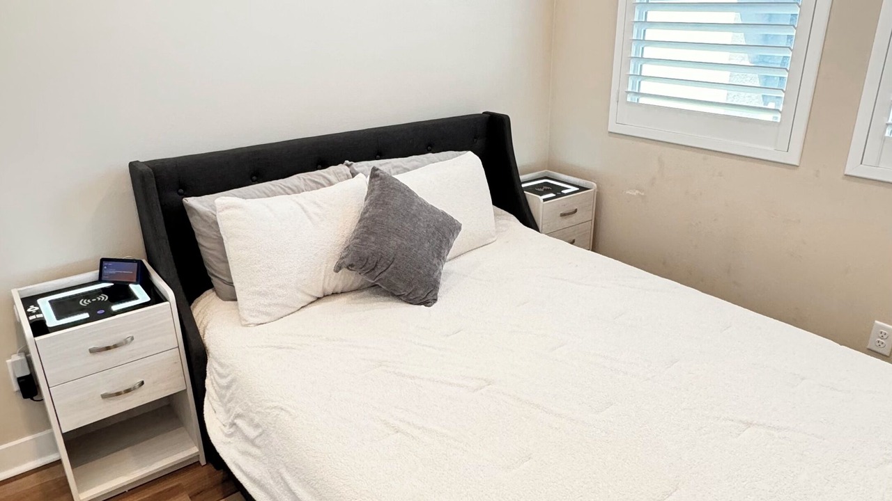 Photo of Bedroom in Anaheim Resort