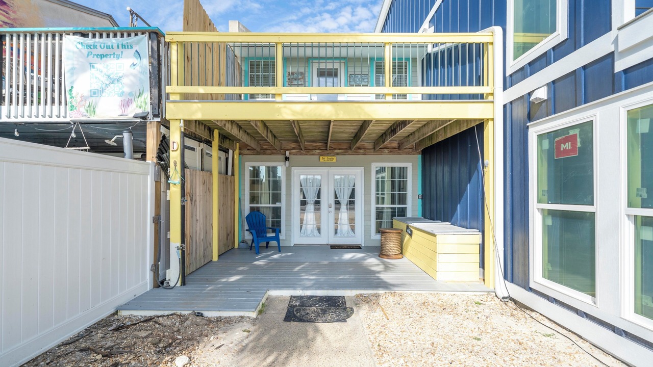 Photo of Outdoor in Fort Bay