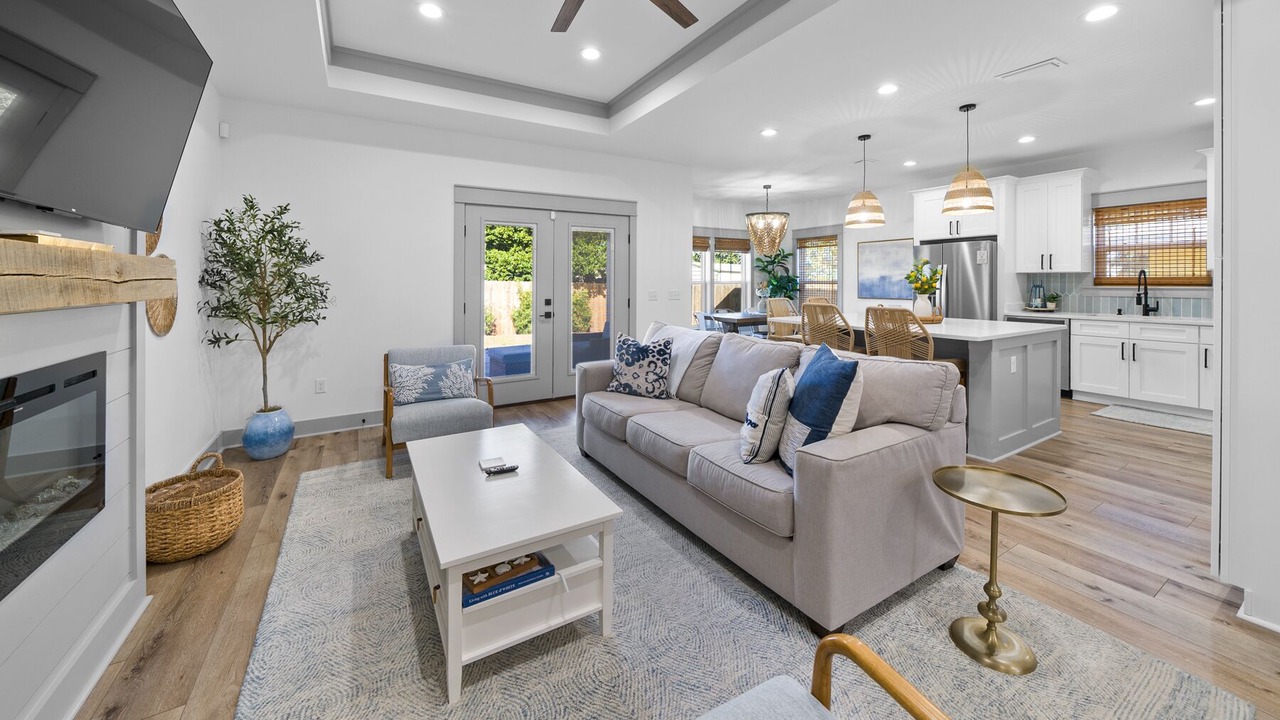 Photo of Livingroom in Riviera Beach