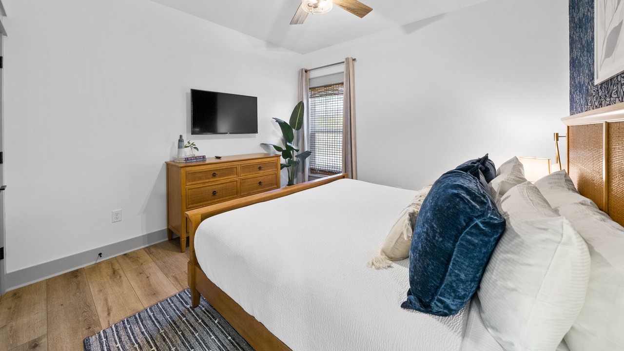 Photo of Bedroom in Riviera Beach