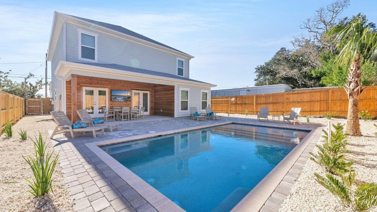 Photo of Outdoor in Laguna Beach Estates
