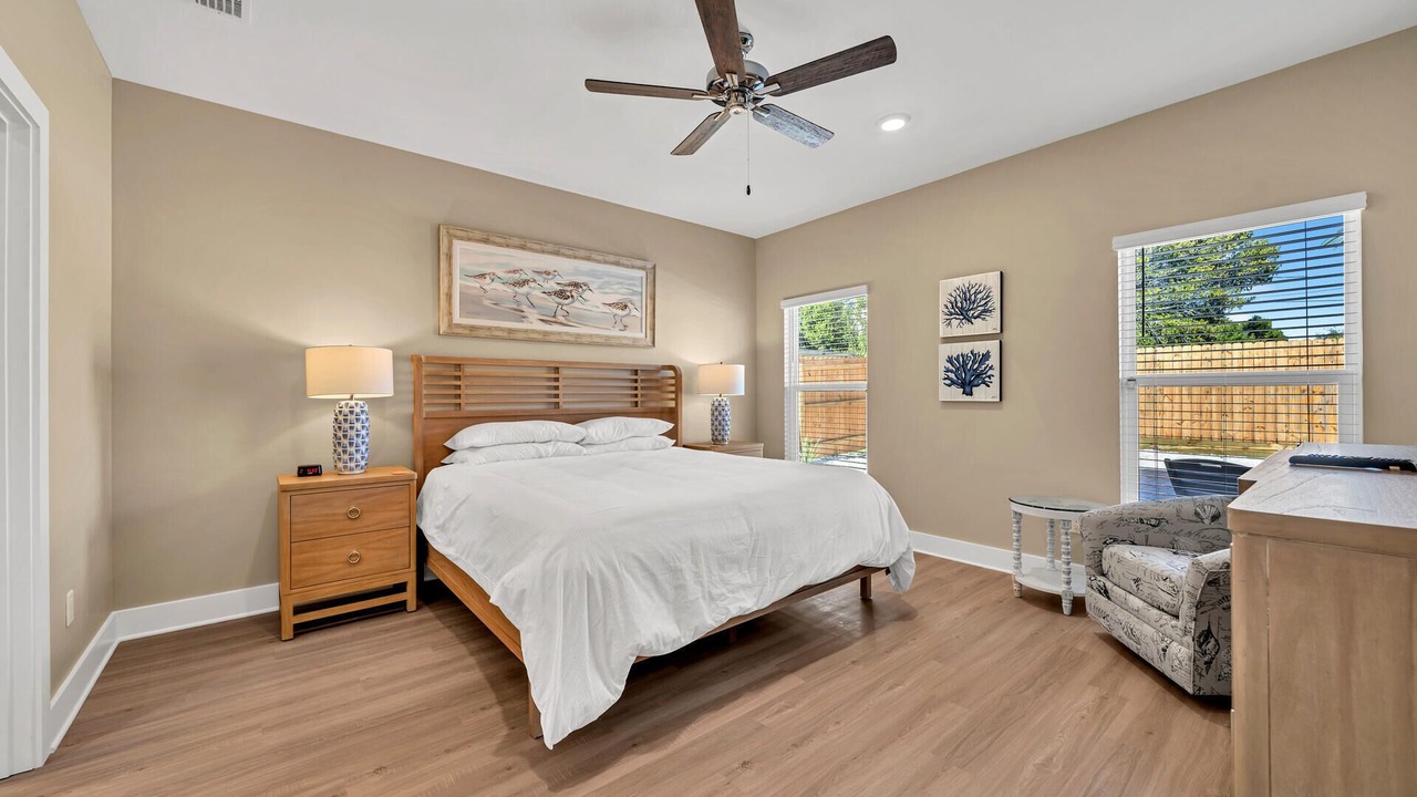 Photo of Bedroom in Laguna Beach Estates