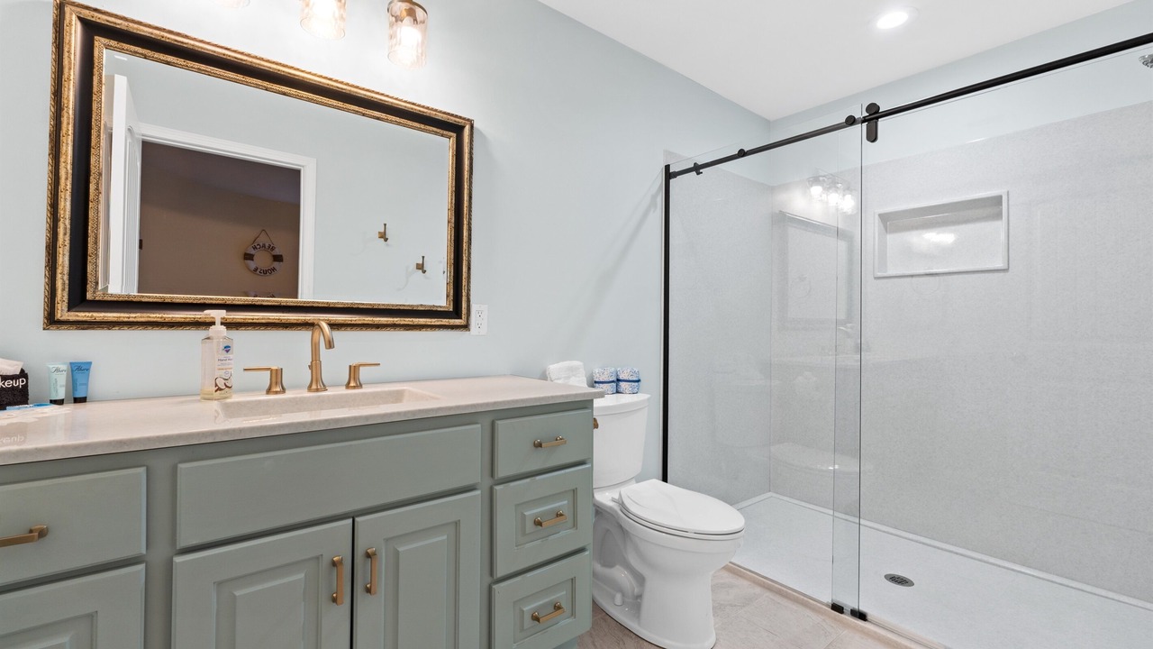 Photo of Bathroom in Bid-a-wee Beach