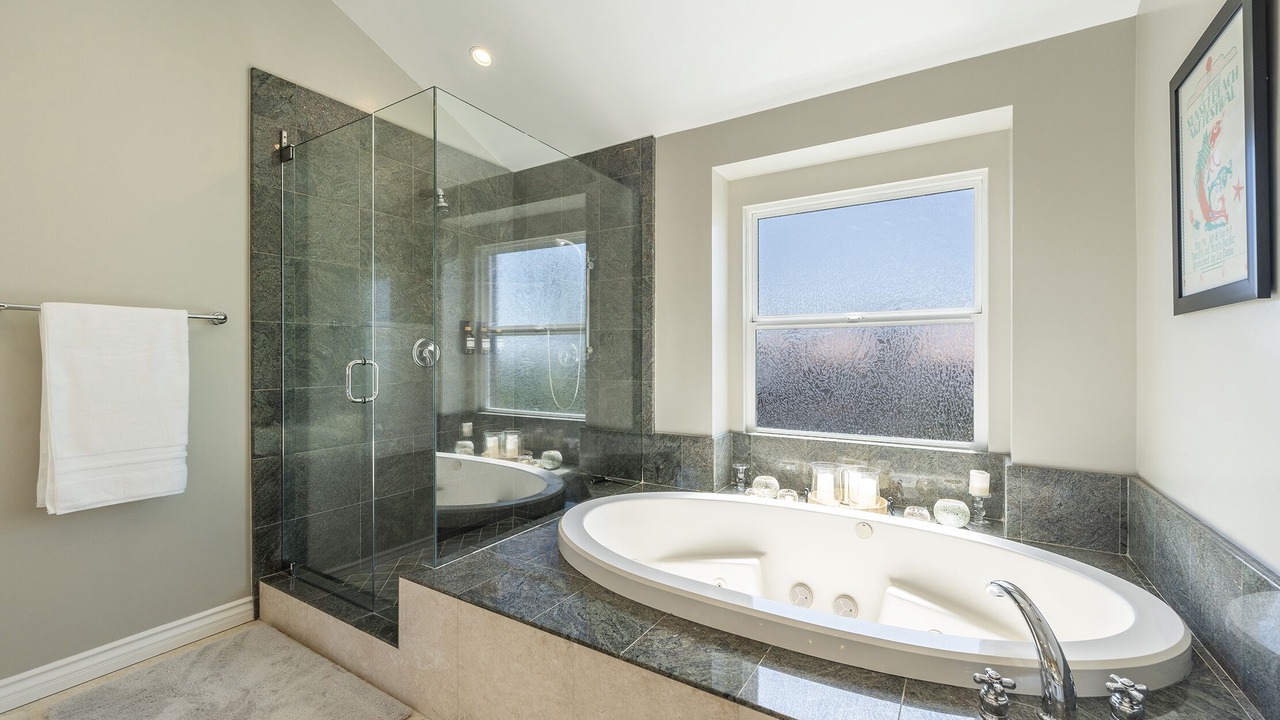 Photo of Bathroom in Huntington Beach