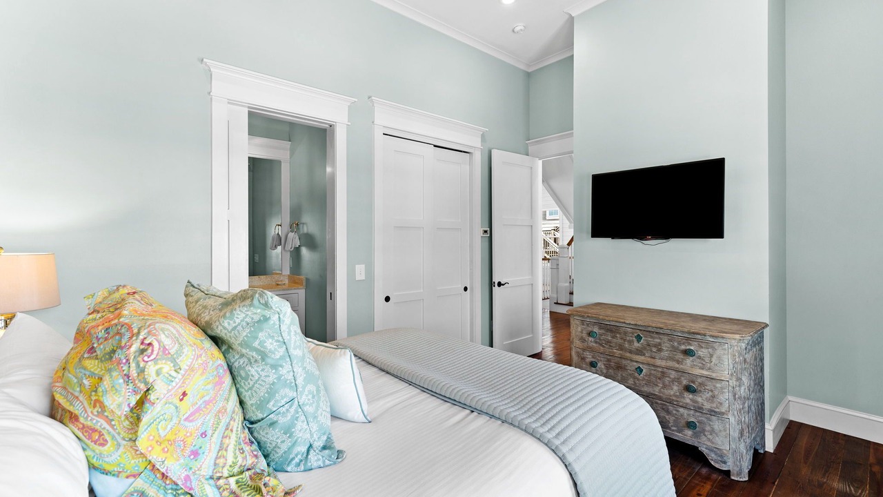 Photo of Bedroom in Chivas Bluff