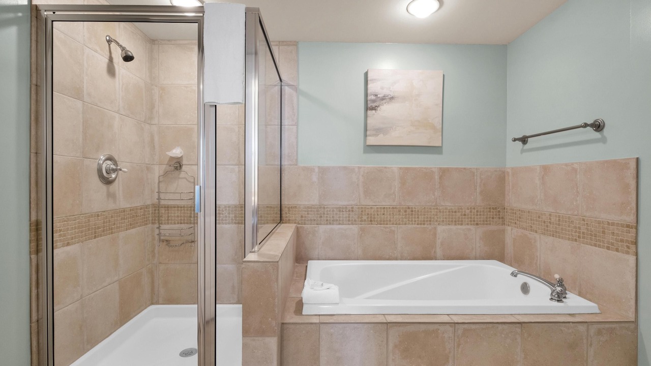 Photo of Bathroom in Baytowne Wharf