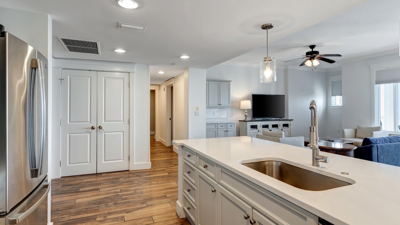 Photo of Kitchen in Baytowne Wharf