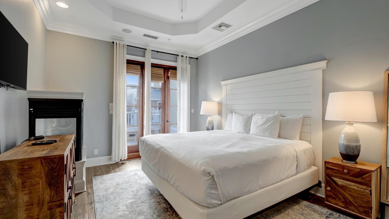 Photo of Bedroom in Baytowne Wharf