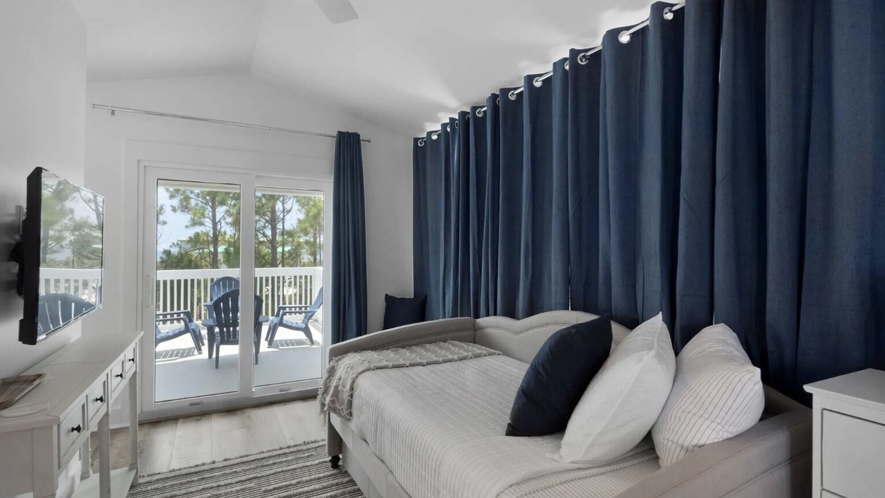Photo of Bedroom in Village of Sugar Beach