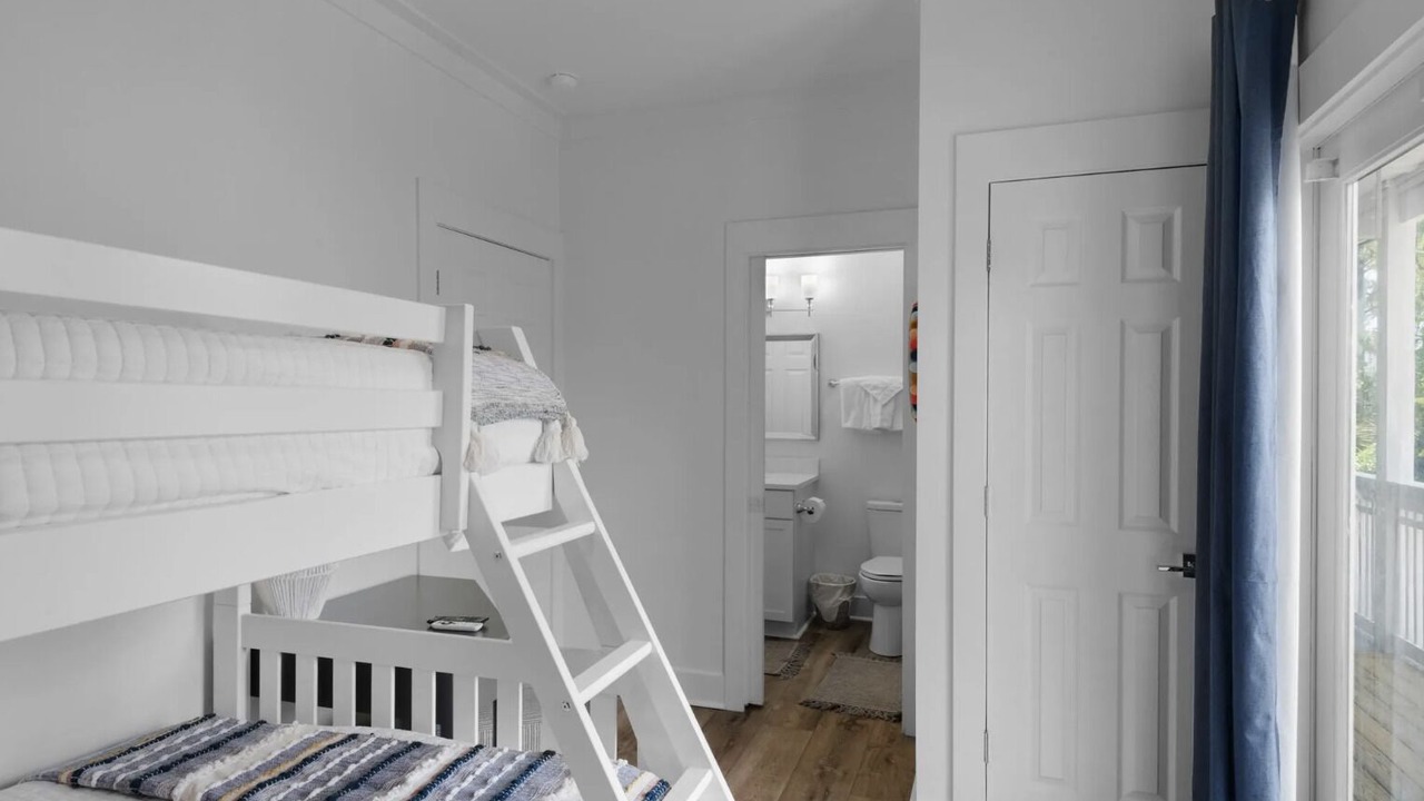 Photo of Bedroom in Village of Sugar Beach