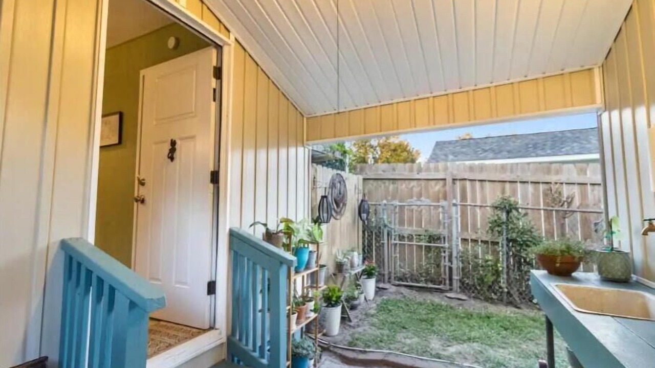 Photo of Outdoor in East Hill