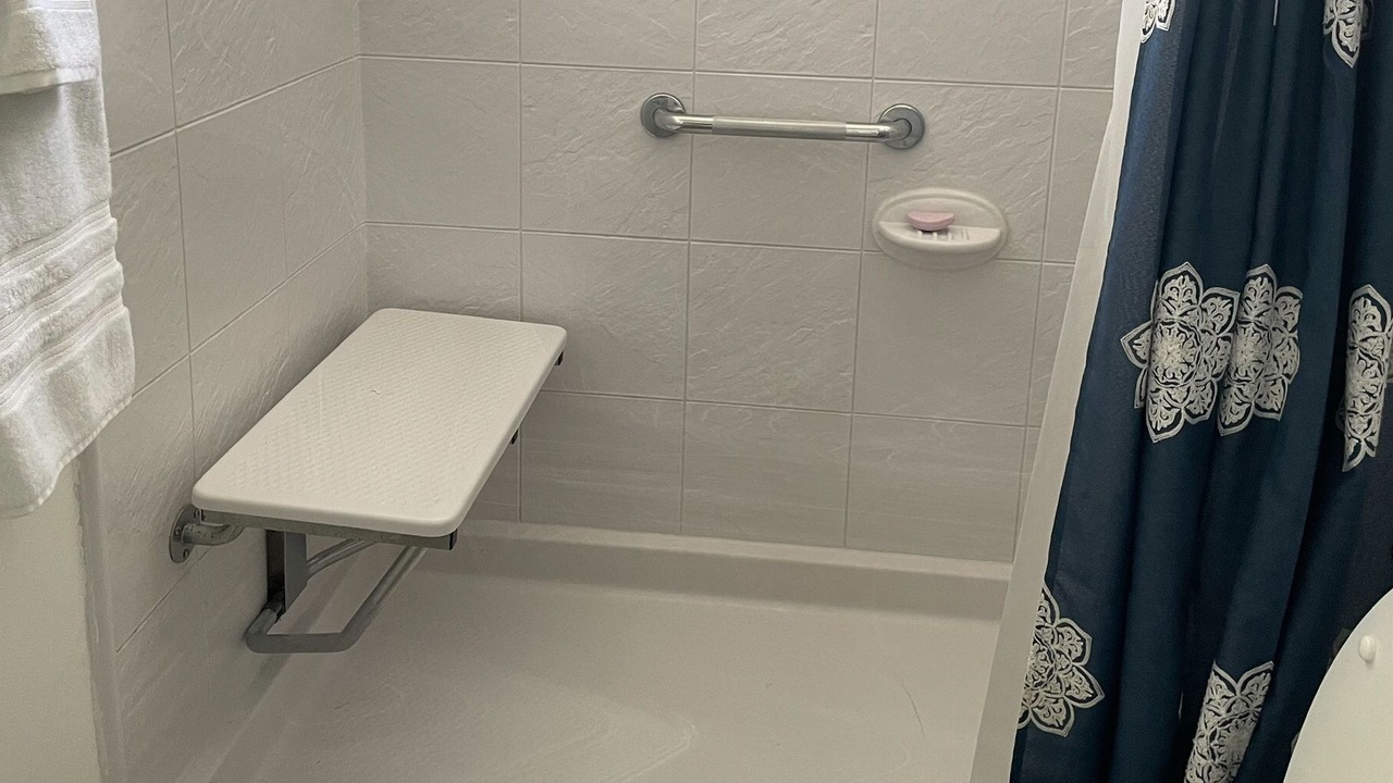 Photo of Bathroom in Mary Esther