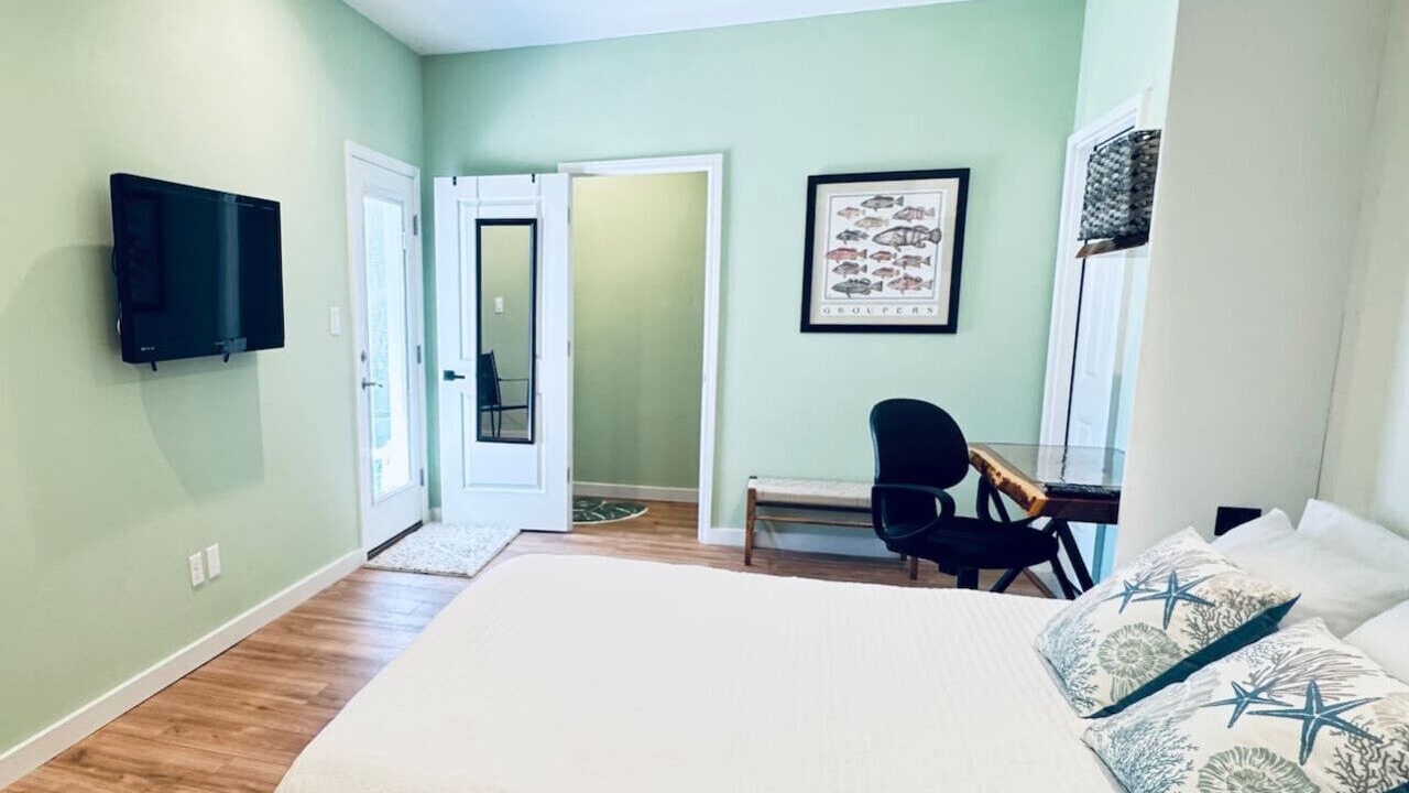Photo of Bedroom in Gulf Breeze