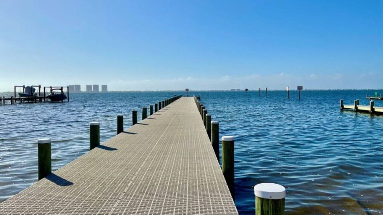 Photo of Others in Gulf Breeze