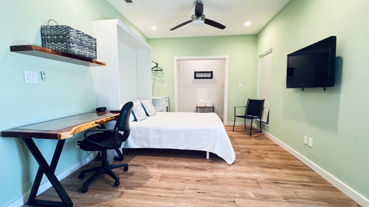 Photo of Bedroom in Gulf Breeze