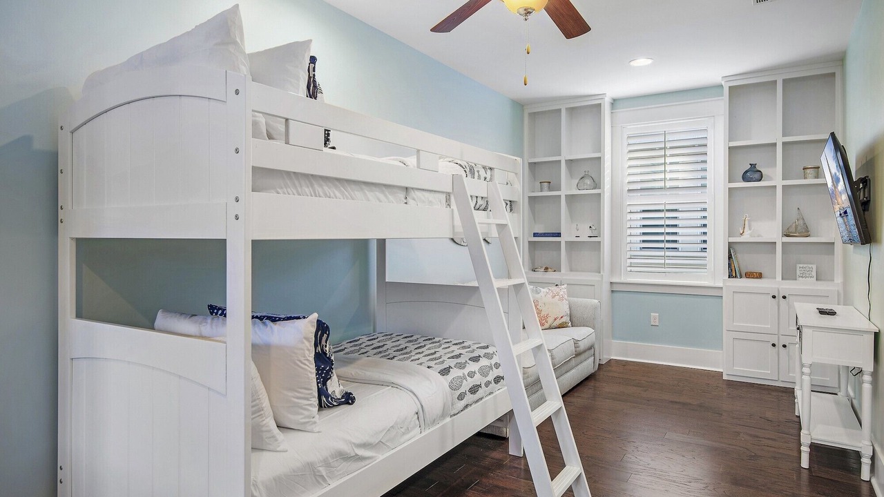 Photo of Bedroom in Santa Rosa Beach