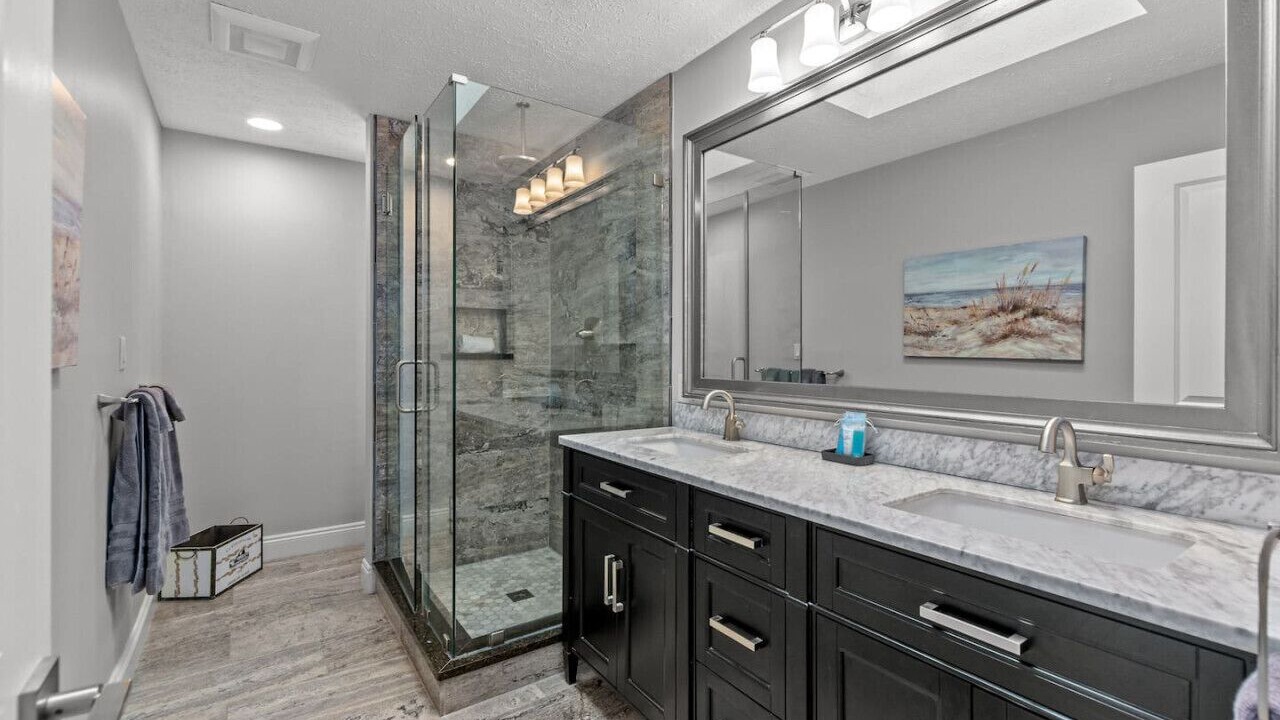 Photo of Bathroom in Fort Bay