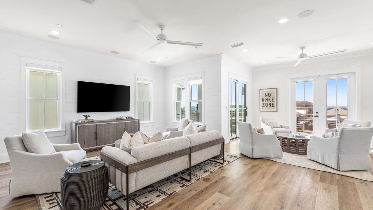 Photo of Bedroom in Seawalk Circle