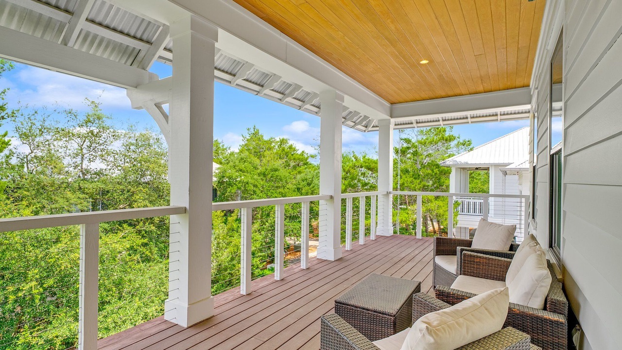 Photo of Patio Balcony in Inlet Beach