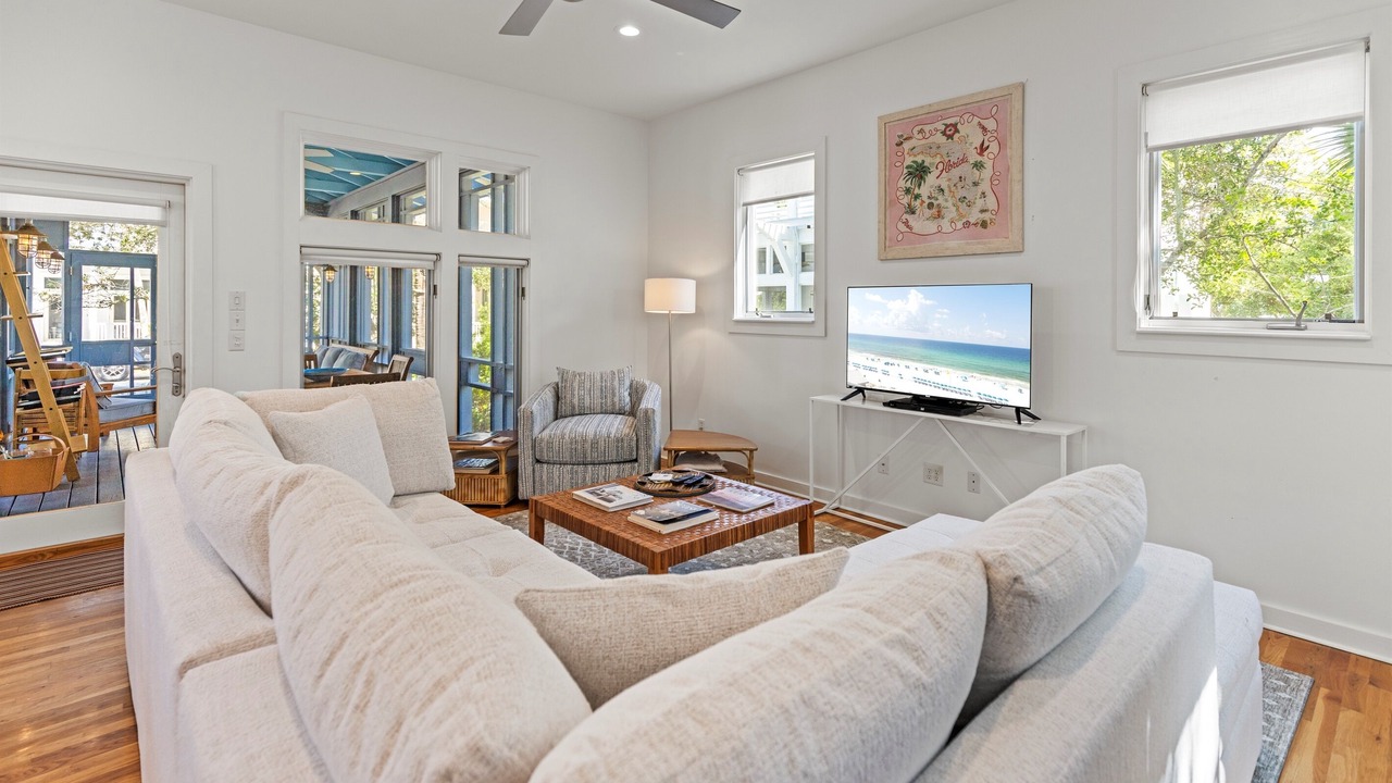 Photo of Livingroom in Sunnyside