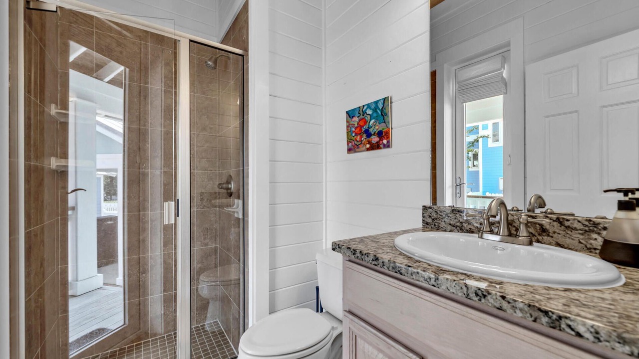 Photo of Bathroom in Sunnyside