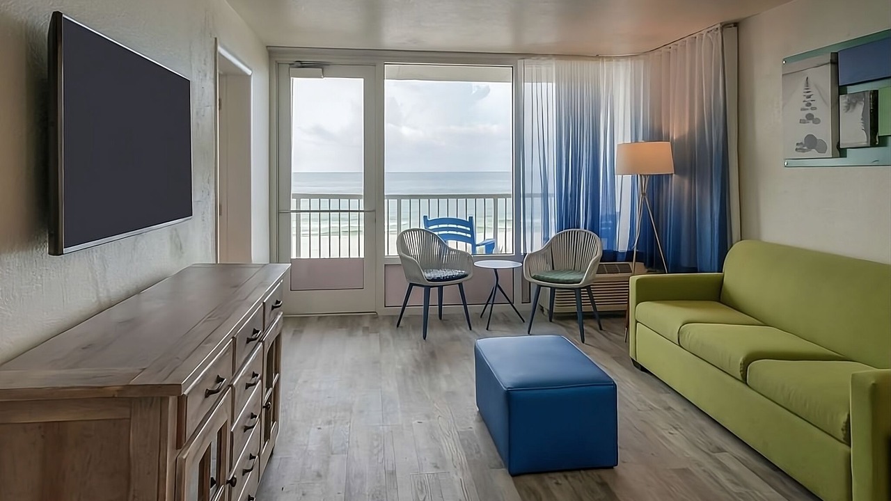 Photo of Livingroom in Fort Walton Beach