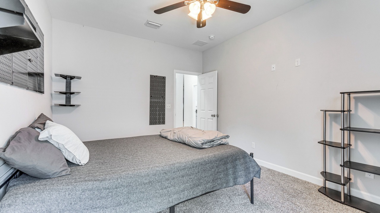 Photo of Bedroom in Mary Esther