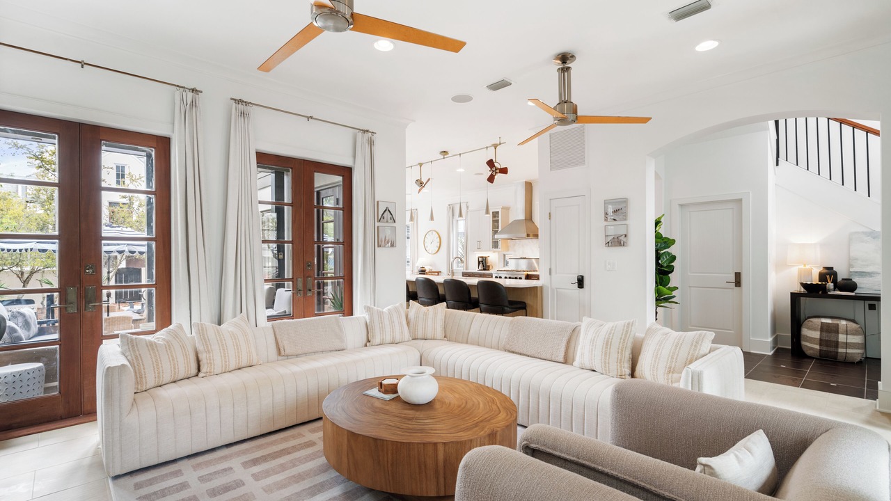 Photo of Livingroom in Rosemary Beach